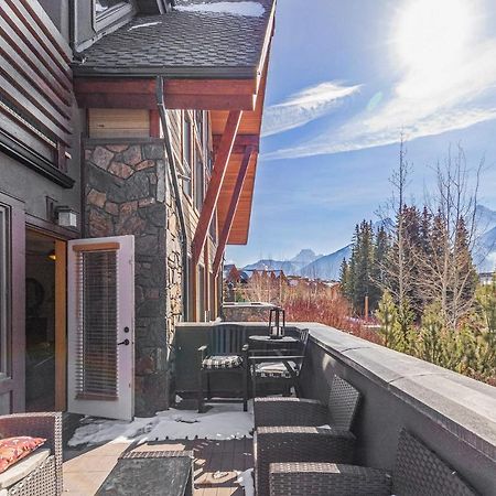 3 Bedroom Condo By Canadian Rockies Vacation Rentals Canmore Bagian luar foto